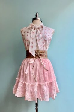 Pink Bows Bow Top By Retrolicious -MODERN MILLIE Shop 4DAE04F0 69A1 49FF 823D 7A5B1721F666