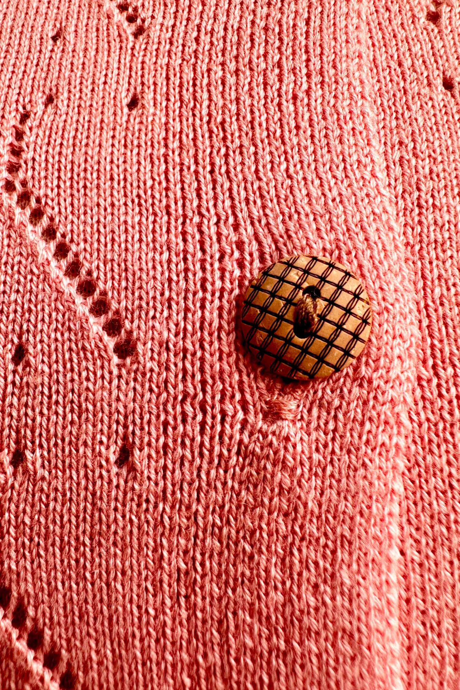 Scalloped Short Sleeve Cardigan in Pink by Banned Scalloped Short Sleeve Cardigan In Pink By Banned -MODERN MILLIE Shop 50DE1875 6A5B 4FB8 A054 67BD816430AA scaled