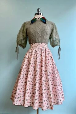 Praying Mantis And Friends Pink Doris Skirt By Retrolicious 4 Praying Mantis And Friends Pink Doris Skirt By Retrolicious -MODERN MILLIE Shop 50E993E1 5893 48A0 85C9 C4DE698D567F