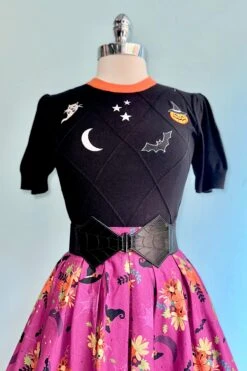 Vintage Halloween Short Sleeve Sweater 11 Vintage Halloween Short Sleeve Sweater -MODERN MILLIE Shop 52CDC407 4E87 45E9 9B9B 8E165D380604