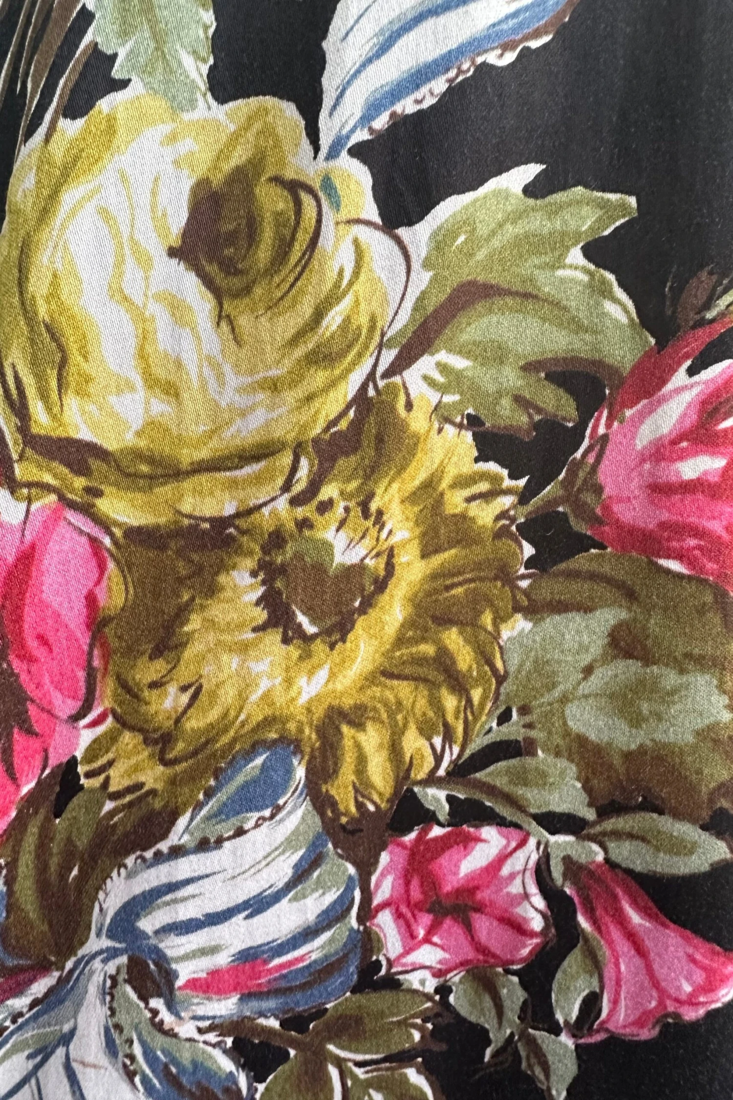 Verona Black Floral Valentina Dress by Retrospec'd Verona Black Floral Valentina Dress By Retrospec'd -MODERN MILLIE Shop 55CBCC7A 2A18 4CE9 9246 98B8D9C79F67 scaled