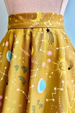 Chartreuse Constellations Circle Skirt By Heart Of Haute -MODERN MILLIE Shop 55E095DF CAED 4559 8813 F738E9C2679F