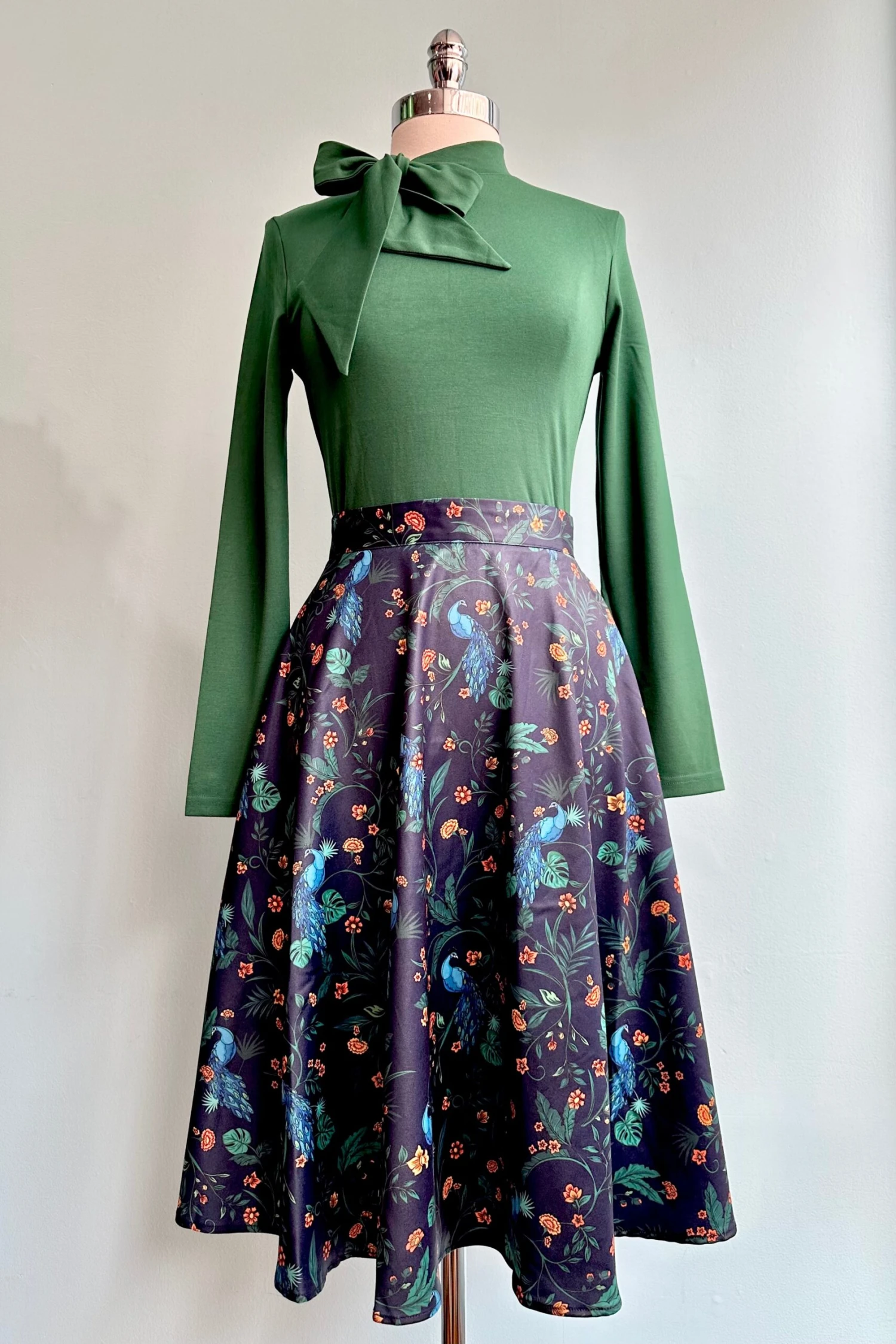 Green Tie Neck Jersey Top by Voodoo Vixen Green Tie Neck Jersey Top By Voodoo Vixen -MODERN MILLIE Shop 57CC802B 9F33 454E A1A4 7A9B2A95AC6D scaled