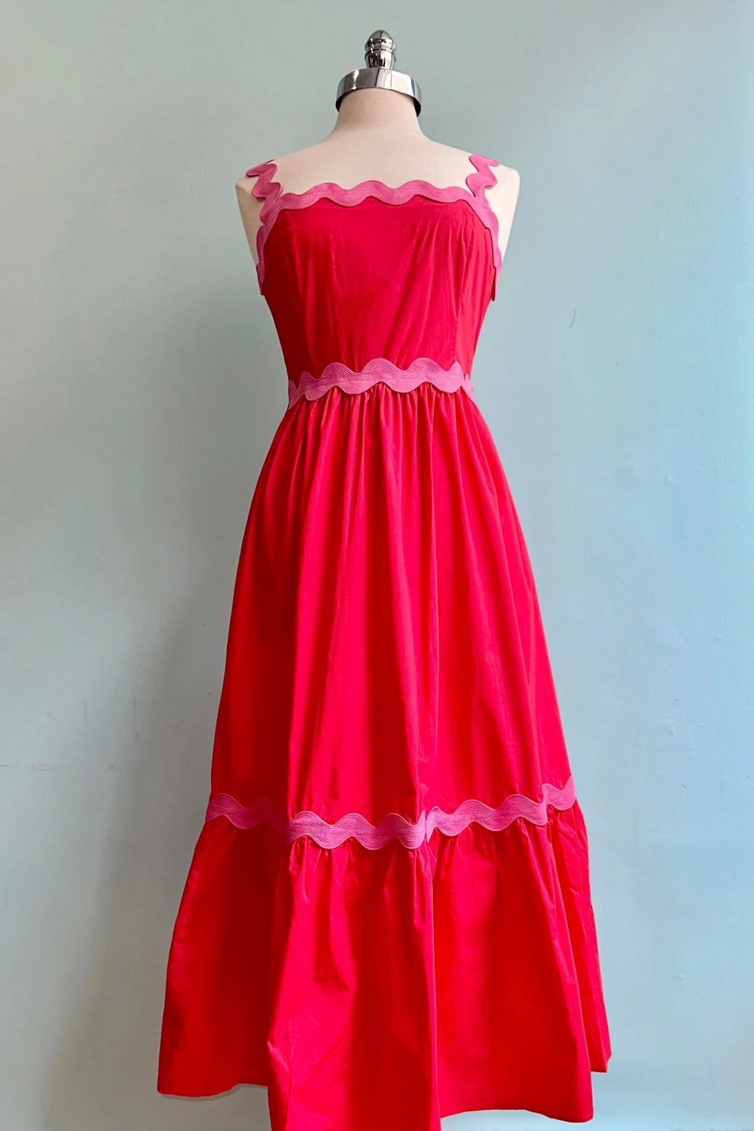 Red and Pink Smocked Tank Ric-Rac Midi Dress Red And Pink Smocked Tank Ric-Rac Midi Dress -MODERN MILLIE Shop 5938D34C 3805 4B26 8B03 47138D4182AF scaled