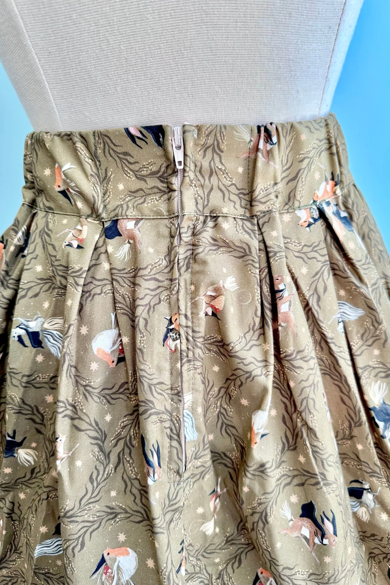 Flying Animals Doris Skirt by Retrolicious Flying Animals Doris Skirt By Retrolicious -MODERN MILLIE Shop 5B0B8022 1AA8 48E5 97AC B9EBBAC2514A scaled