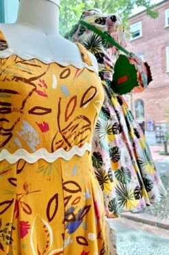 Ric-Rac Cropped Wide Leg Jumpsuit In Tangerine -MODERN MILLIE Shop 5D444120 2CD1 4D4F 8AFB EE8EB6770254