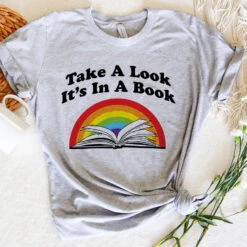 Reading Rainbow T-Shirt In Grey -MODERN MILLIE Shop 5da359d9171680bae8f1b1526f292a0a984c8846b7d7215d43a1d345d9836efa