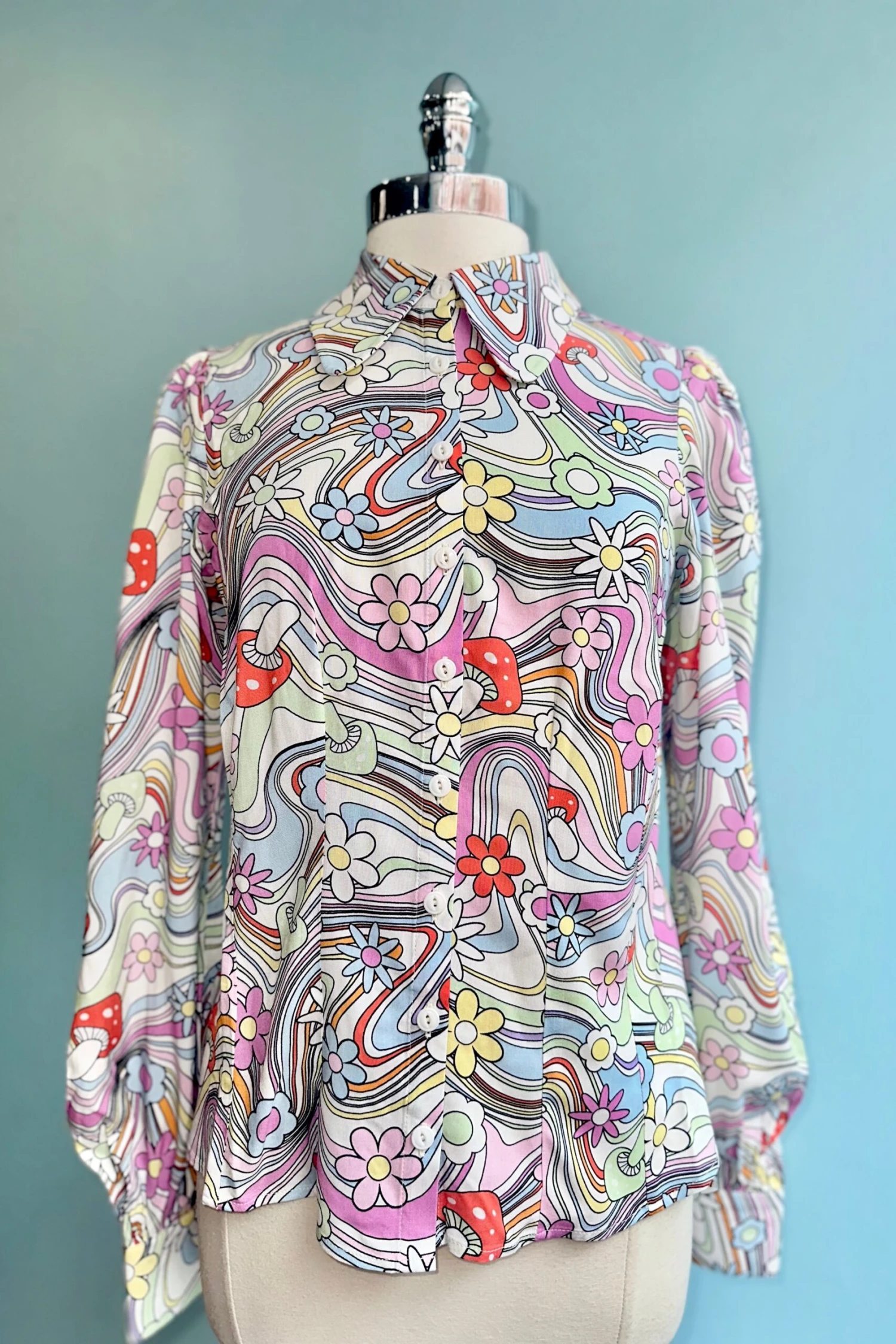 Happy Daze Blouse by Hell Bunny Happy Daze Blouse By Hell Bunny -MODERN MILLIE Shop 60EE8E79 B15C 42B7 9B50 7C5F167AAEF7 scaled