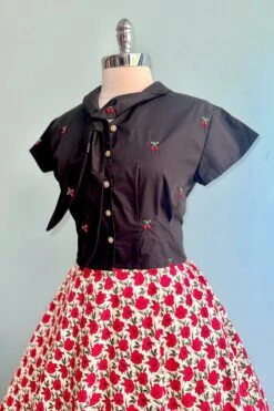 Red Floral Full Skirt By Tulip B. -MODERN MILLIE Shop 64479562 6142 4345 9B00 F8C8CBEF6CDC