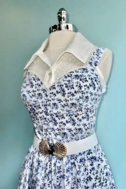 Blue Floral Bryson Midi Dress By Timeless London 8 Blue Floral Bryson Midi Dress By Timeless London -MODERN MILLIE Shop 65D9882F E096 44A5 BDF6 16AF56F5BD96