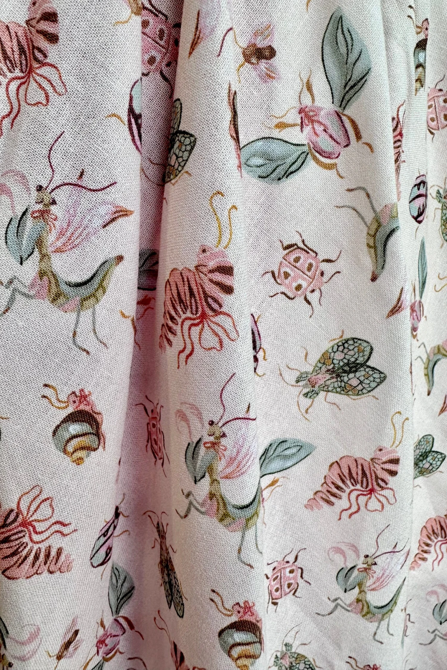 Praying Mantis and Friends Pink Doris Skirt by Retrolicious Praying Mantis And Friends Pink Doris Skirt By Retrolicious -MODERN MILLIE Shop 6750553D E06D 48C2 BA6B A2B5BB6A8414 scaled