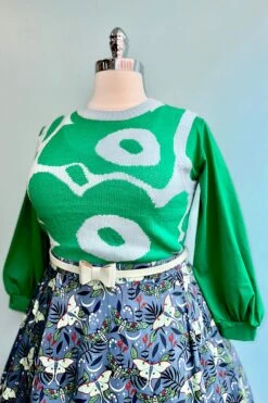 Kelly Green Sleeve Grace Top By Heart Of Haute -MODERN MILLIE Shop 67B37F6C C293 49CB BE5F B8343AFB97FA