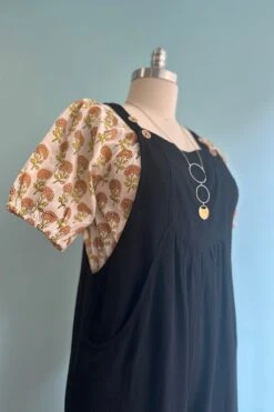 Black Linen Wide Leg Jumpsuit 8 Black Linen Wide Leg Jumpsuit -MODERN MILLIE Shop 69E1DB10 4064 4C89 BD2B 5DA09DB4D4F2