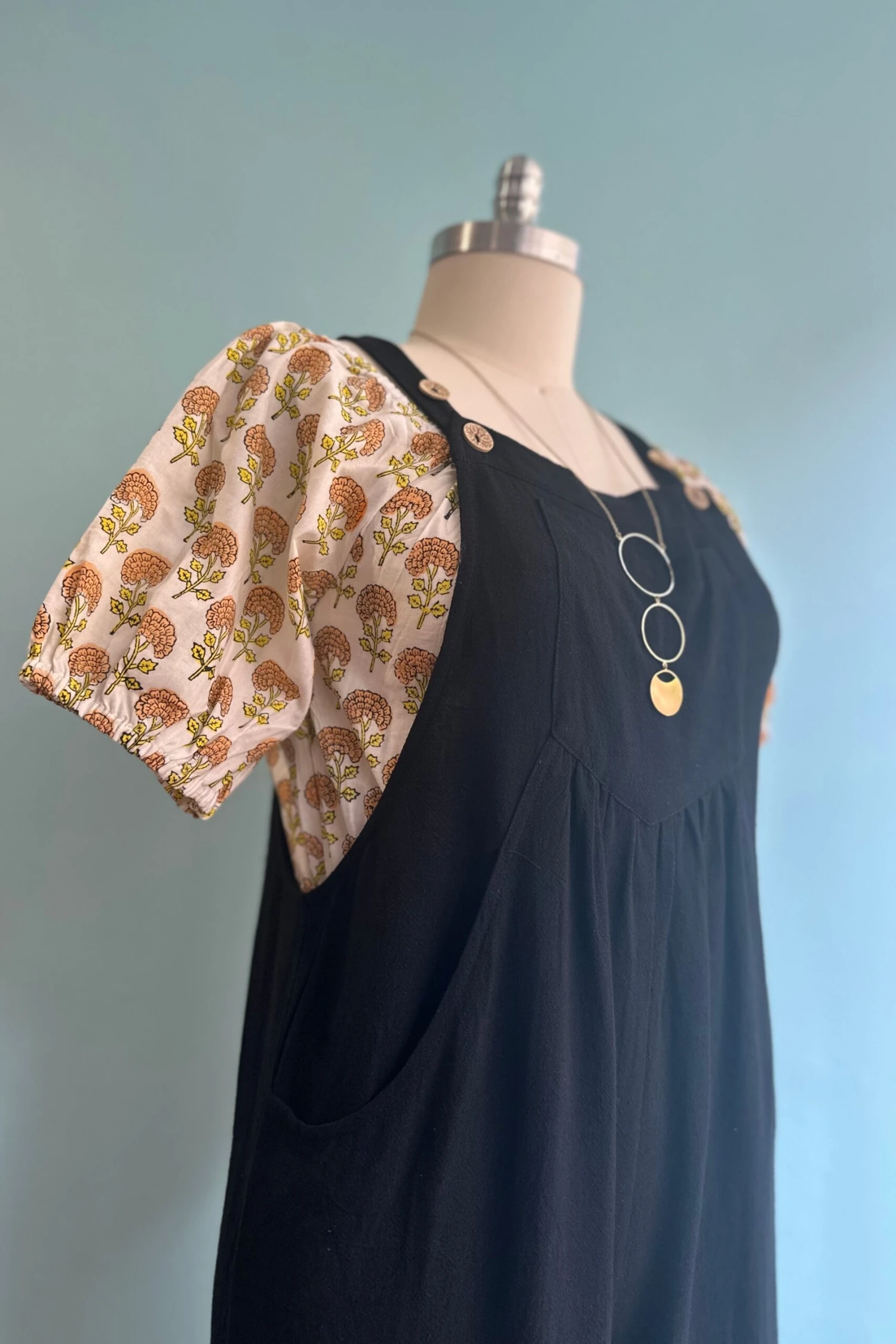 Black Linen Wide Leg Jumpsuit Black Linen Wide Leg Jumpsuit -MODERN MILLIE Shop 69E1DB10 4064 4C89 BD2B 5DA09DB4D4F2 scaled