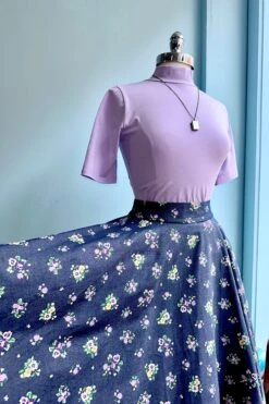 Chambray Bloom Skirt By Banned -MODERN MILLIE Shop 7043FD49 6C87 4CA0 B1C8 5D2EFAA6F922