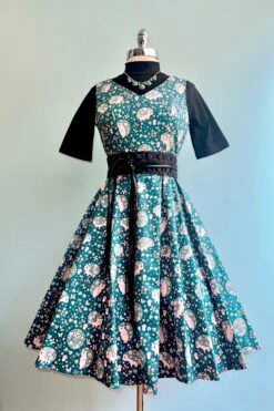 Solid Black Denise Elbow Length Top By Heart Of Haute 4 Solid Black Denise Elbow Length Top By Heart Of Haute -MODERN MILLIE Shop 711C104E 2E7E 4F60 BB2C 4D56AF6C04C6