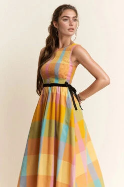 Check Plaid Smocked Bodice Midi Dress -MODERN MILLIE Shop 714c34ec5c291c68c2d7f3cfba0384a33e14a45593a017491bb8e53475152caa 1