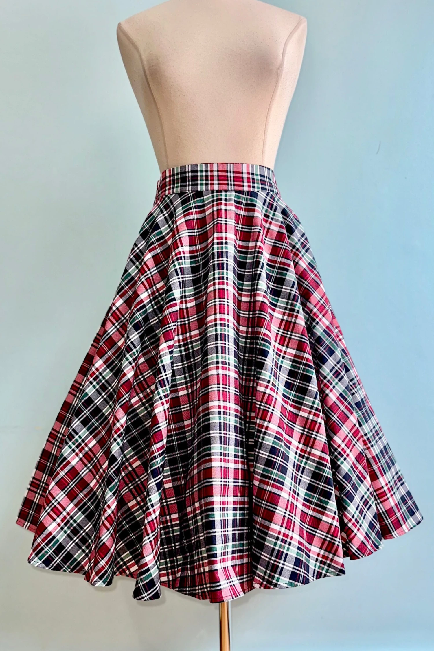 Boat Day Plaid Circle Skirt by Banned Boat Day Plaid Circle Skirt By Banned -MODERN MILLIE Shop 71E1E3E8 D9F8 4D29 91F0 FD72DB77D6B7 scaled