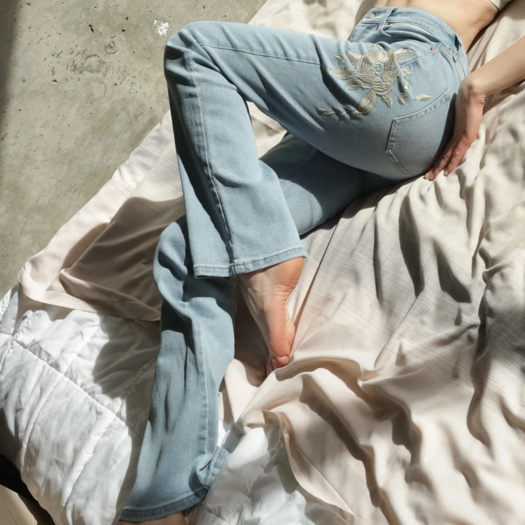 Embroidered High Rise Modern Bootcut Jeans by Artemis Vintage Embroidered High Rise Modern Bootcut Jeans By Artemis Vintage -MODERN MILLIE Shop 72c7a271ccdd5a1f042c13f83635814475e9410efaadddf59fb078845a16a569