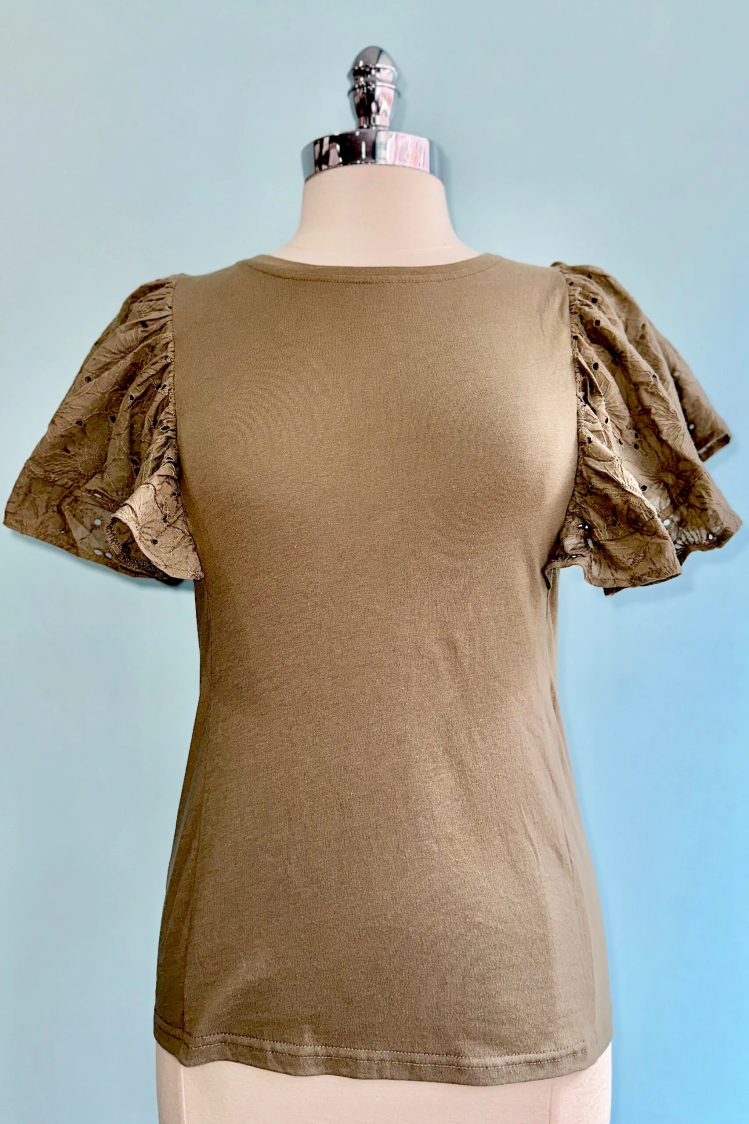 Sage Eyelet Ruffle Sleeve T-Shirt Top by Molly Bracken Sage Eyelet Ruffle Sleeve T-Shirt Top By Molly Bracken -MODERN MILLIE Shop 75487607 56FF 441A B580 83349C081D2C scaled