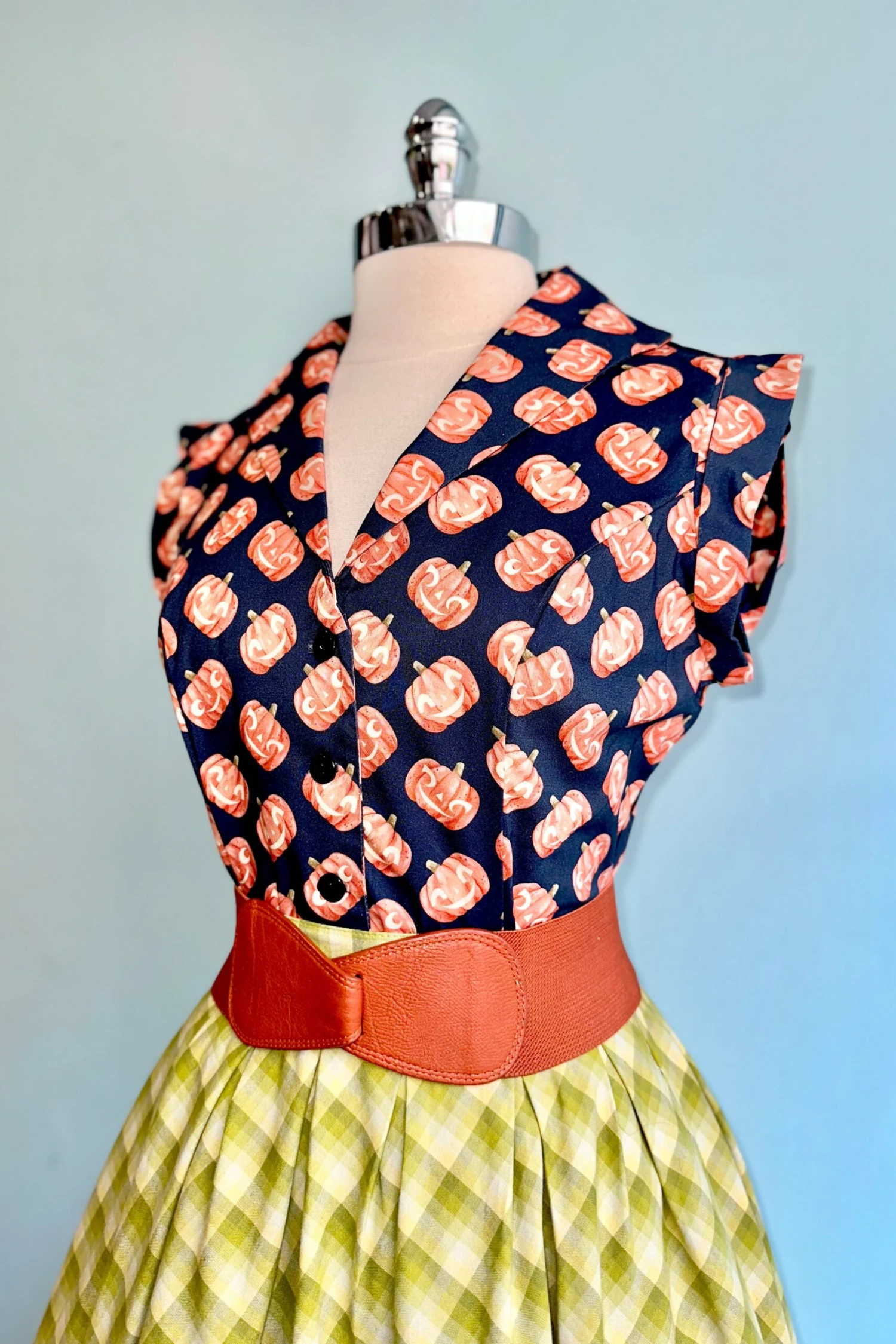 Jack-O’-Lanterns Erika Blouse by Heart of Haute Jack-O’-Lanterns Erika Blouse By Heart Of Haute -MODERN MILLIE Shop 7627601B DC13 44F0 9764 8E5D514E5692 scaled