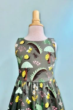 Kids Frogs Dress By Eva Rose -MODERN MILLIE Shop 788E1D33 348B 40C5 BD23 81A1BF86C672 d1dce3e4 12ba 4b03 92b2 d53509ba8349