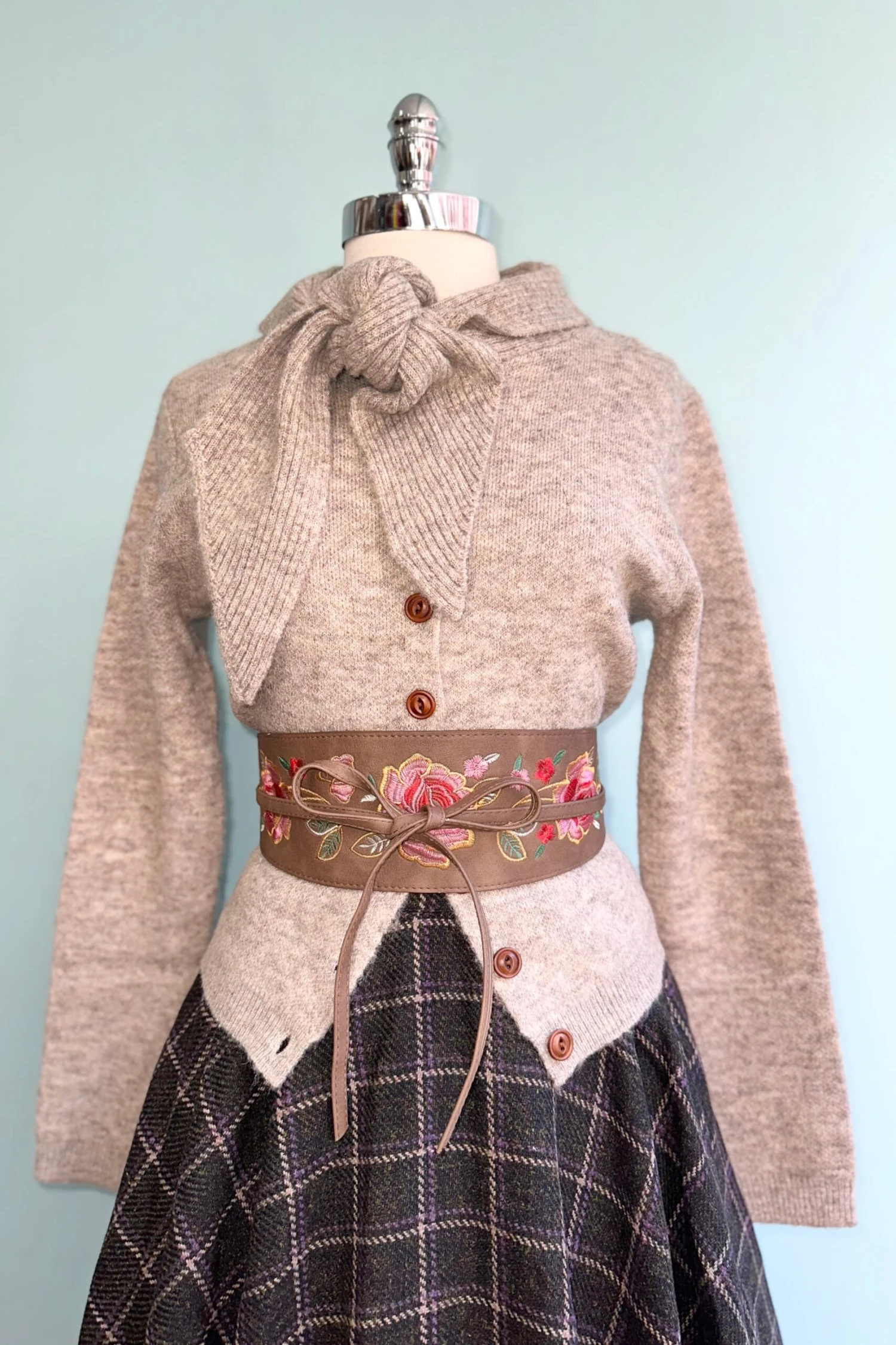 Final Sale Posey Tie Cardigan in Biscuit by Banned Final Sale Posey Tie Cardigan In Biscuit By Banned -MODERN MILLIE Shop 791AE643 B607 4FEF 9F59 160BFB4D305A scaled