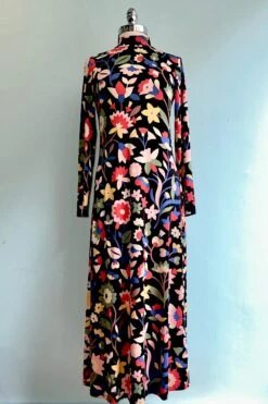 Black Floral Midi Knit Dress By Compania Fantastica