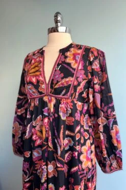 Navy Floral Midi Dress By Molly Bracken 5 Navy Floral Midi Dress By Molly Bracken -MODERN MILLIE Shop 7BB26CA6 8DD9 4E71 81E6 AB0AE05060E7