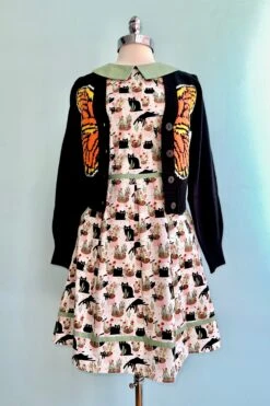 Monarch Cropped Knit Cardigan In Black -MODERN MILLIE Shop 7C8BE623 4FE3 42B7 83C6 C2F2EFAC5466