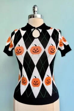 Pumpkin Head Short Sleeve Sweater By Hell Bunny