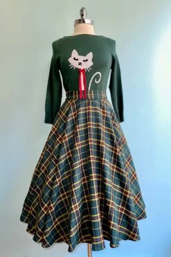 Final Sale Green Christmas Cat Sweater -MODERN MILLIE Shop 814460A3 23BE 40A3 A7D9 1705B0A31573