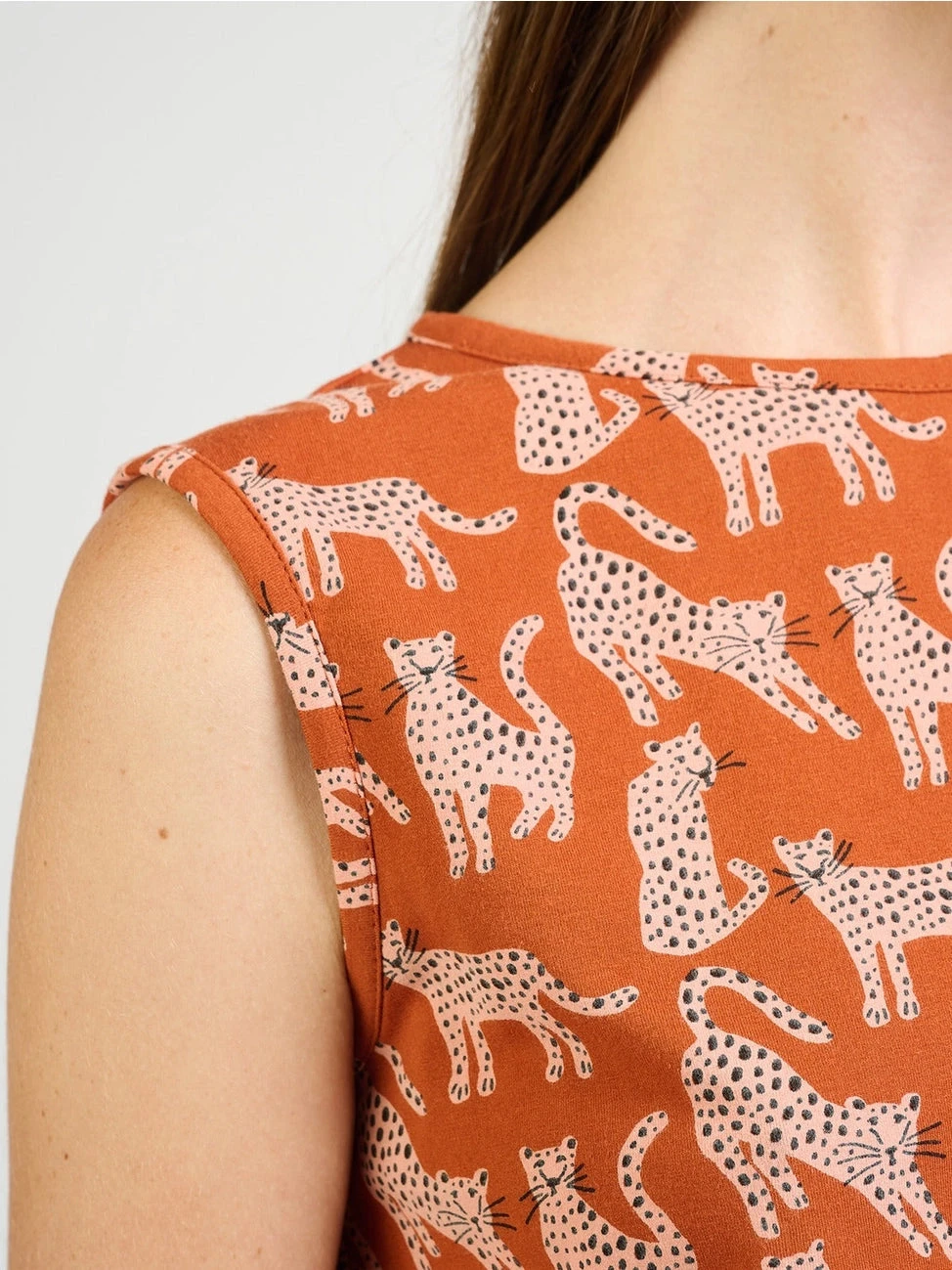 Leopard Sienna Millie Muscle Tee Top by Mata Traders Leopard Sienna Millie Muscle Tee Top By Mata Traders -MODERN MILLIE Shop 83e7b27d640c6a19130cf5e8fd00148de8239012260b410fb85a372eb331d90f