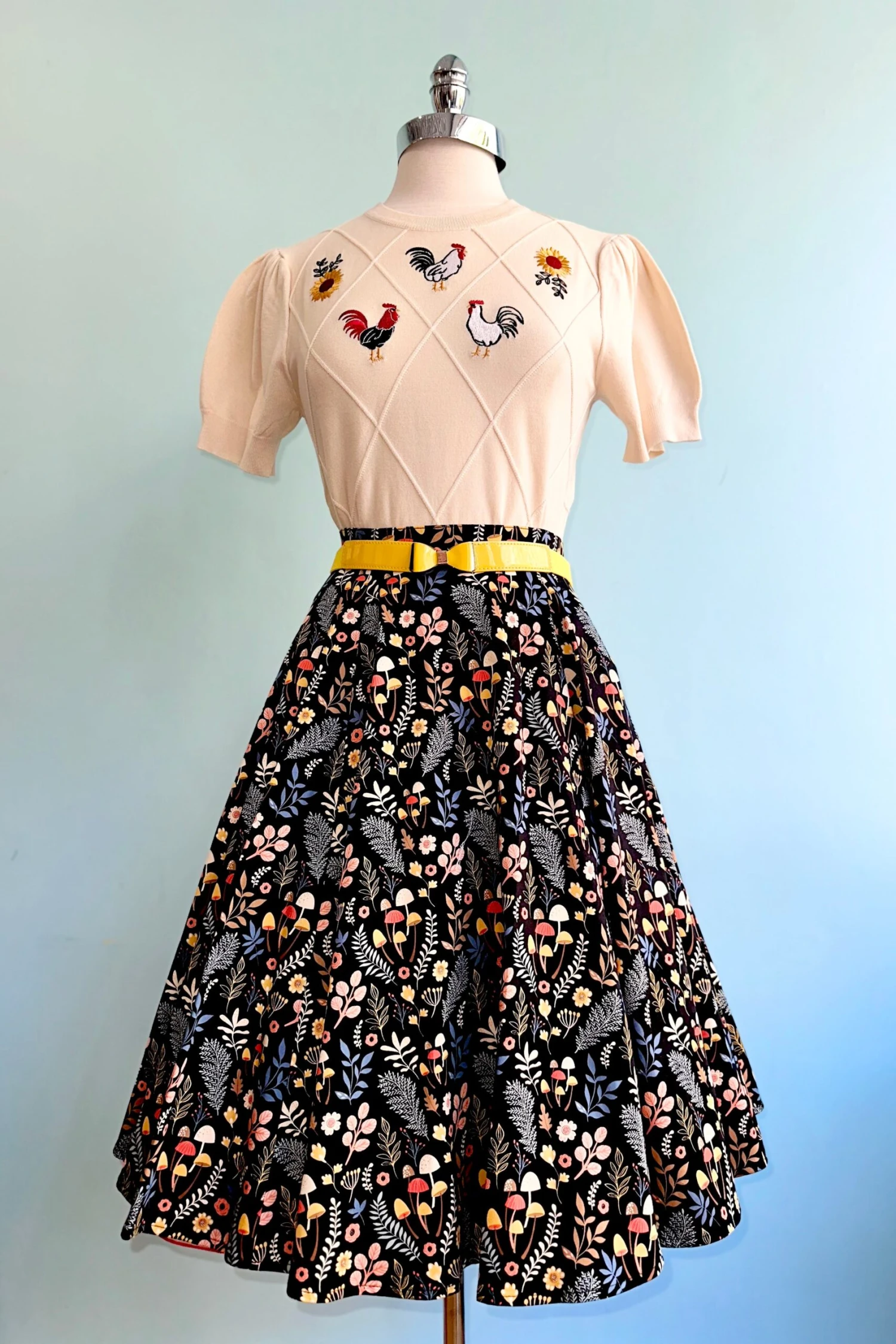 Cream Embroidered Chicken Short Sleeve Sweater Cream Embroidered Chicken Short Sleeve Sweater -MODERN MILLIE Shop 84F47C79 A9C2 4813 8147 545AFCC006DB scaled