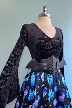 Voodoo Lady Gothic Bat Top By Banned -MODERN MILLIE Shop 8708FB46 998E 4E99 BC10 714E3D025D59