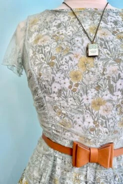 Sage Ruched Short Sleeve Mesh Top -MODERN MILLIE Shop 87280936 DCF6 49DA AC52 B71F331D9818