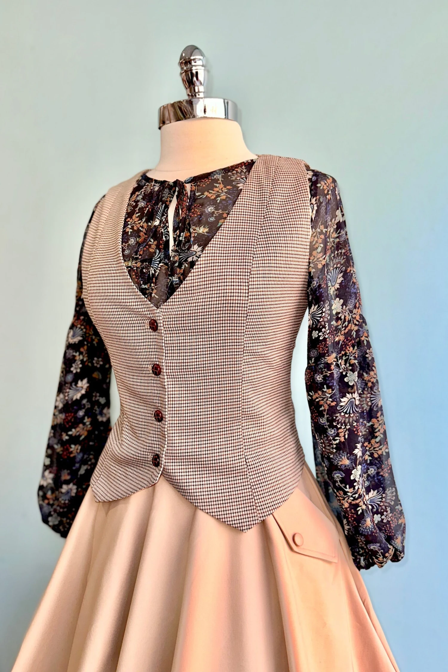 Tan Delilah Circle Skirt by Tatyana Tan Delilah Circle Skirt By Tatyana -MODERN MILLIE Shop 8856D359 018A 4F31 8166 5F953C8277F3 scaled