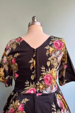 Verona Black Floral Valentina Dress By Retrospec'd 5 Verona Black Floral Valentina Dress By Retrospec'd -MODERN MILLIE Shop 8A0E6B36 6211 4B2C AF6F 198B8B3D6194