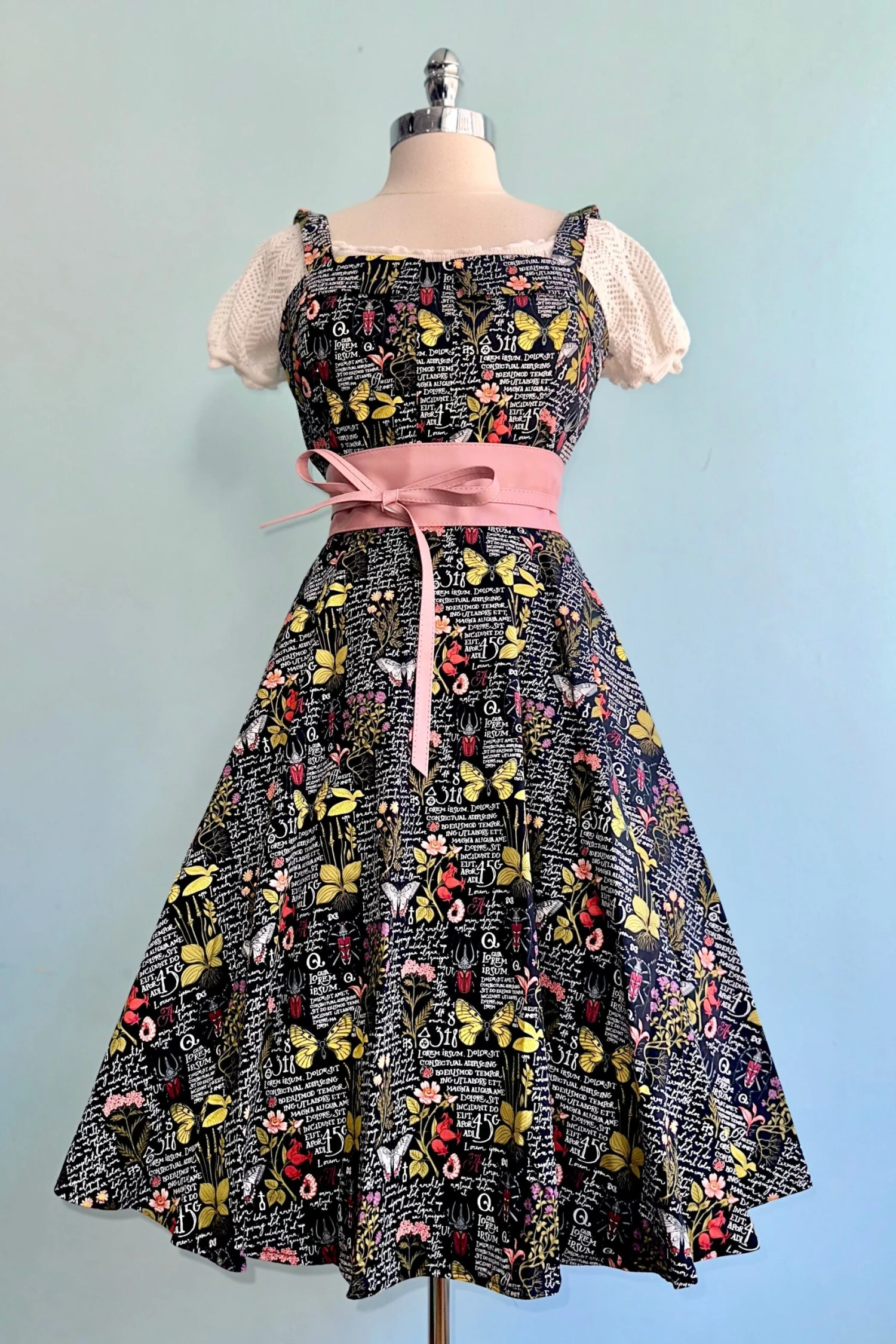 Botanical Butterfly Longer Length Fold-Over Dress by Eva Rose Botanical Butterfly Longer Length Fold-Over Dress By Eva Rose -MODERN MILLIE Shop 8A91E16F E6BC 492C A269 324A97F7CF24 scaled