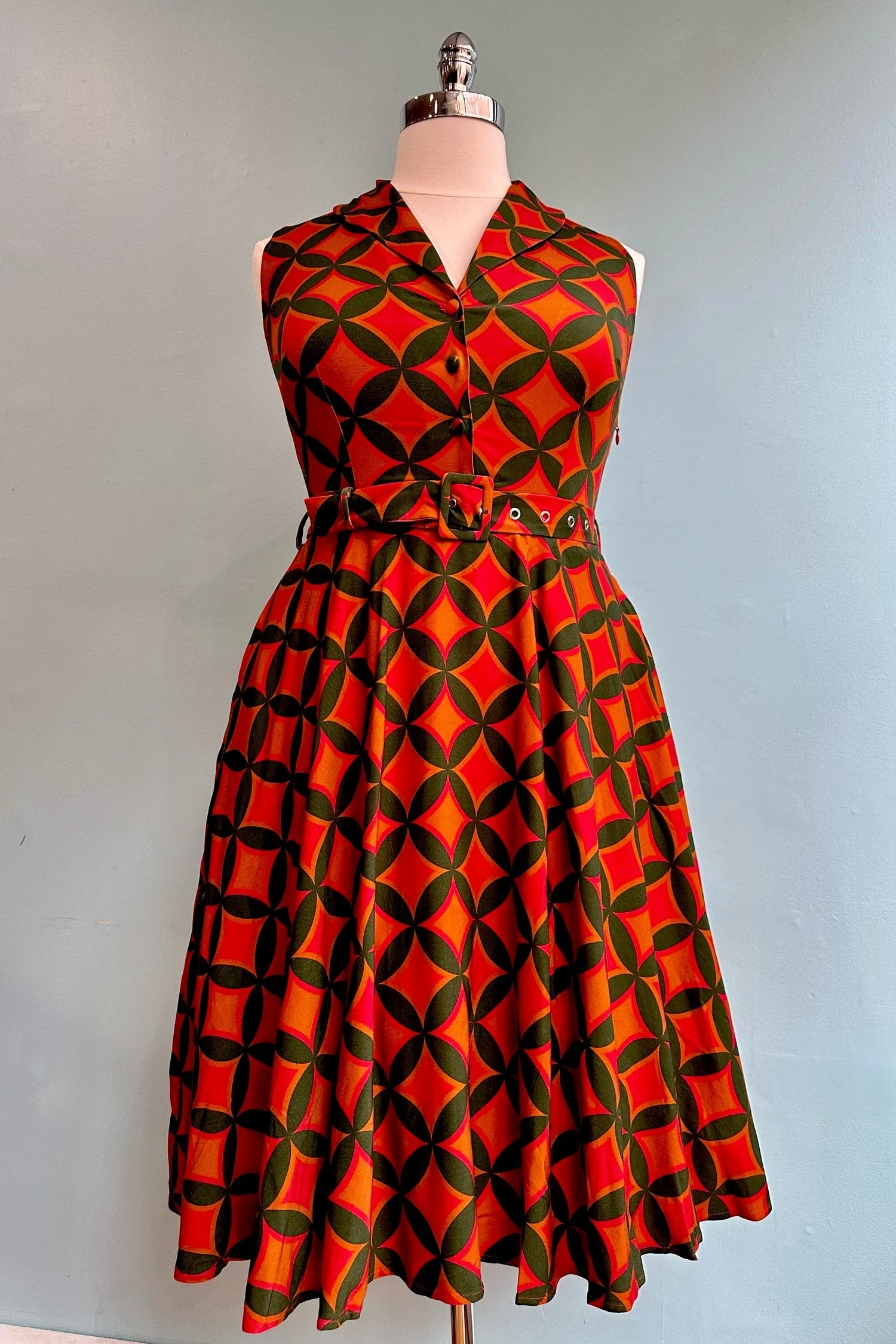 Rust Geometric Star Jani Dress by Miss Lulo Rust Geometric Star Jani Dress By Miss Lulo -MODERN MILLIE Shop 8B1155AA 04B6 411C B06A E93D244BE9EC