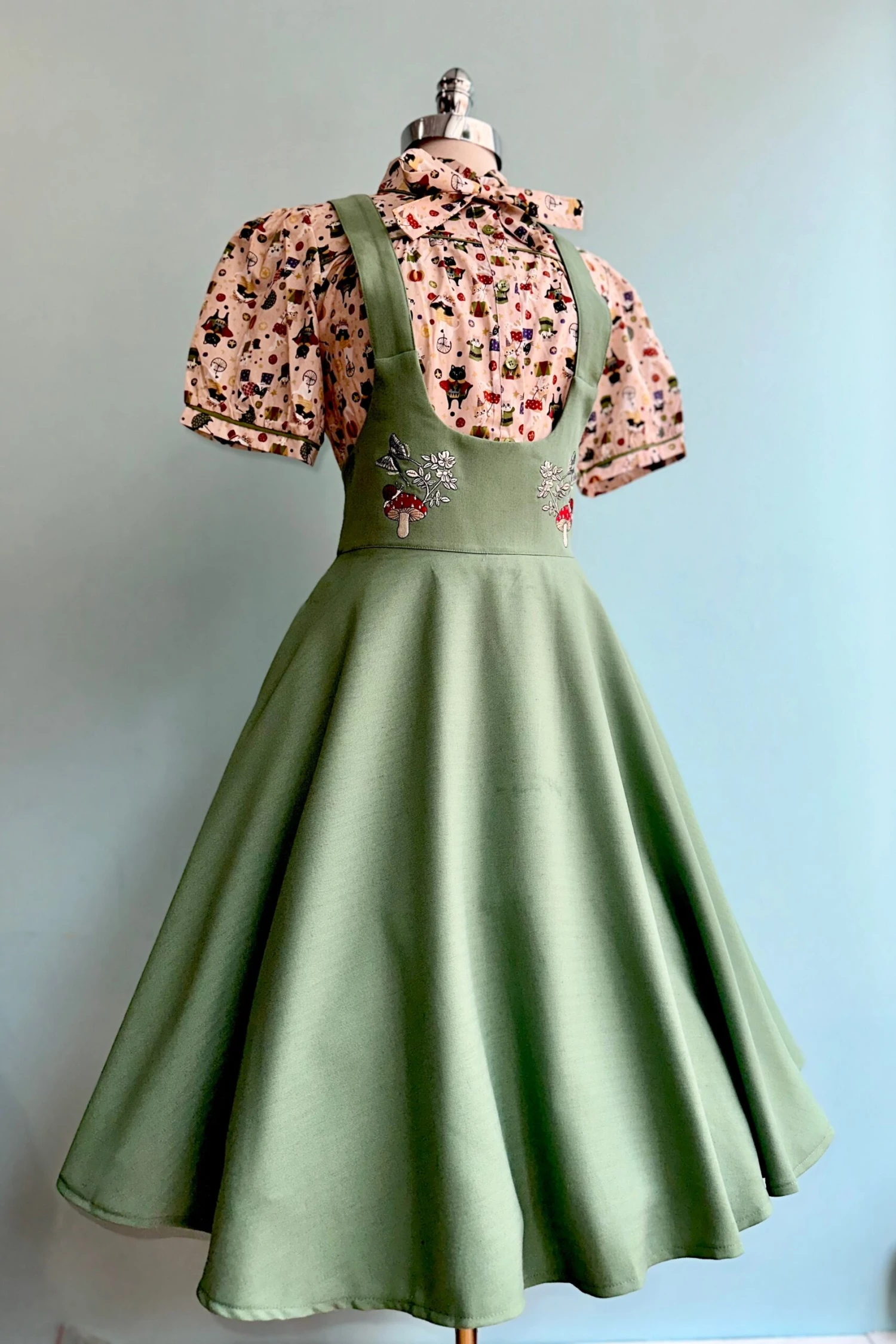 Moth and Mushroom High Waisted Pinafore Skirt by Voodoo Vixen Moth And Mushroom High Waisted Pinafore Skirt By Voodoo Vixen -MODERN MILLIE Shop 8D2C9E1C A3DB 41EF B1D9 949634DBEE07 scaled