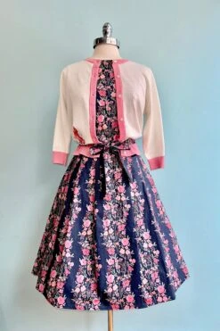 Navy And Pink Floral Vine Monica Dress By Heart Of Haute 5 Navy And Pink Floral Vine Monica Dress By Heart Of Haute -MODERN MILLIE Shop 8D9A2D56 5023 435C 8C4F F0CCA249339F