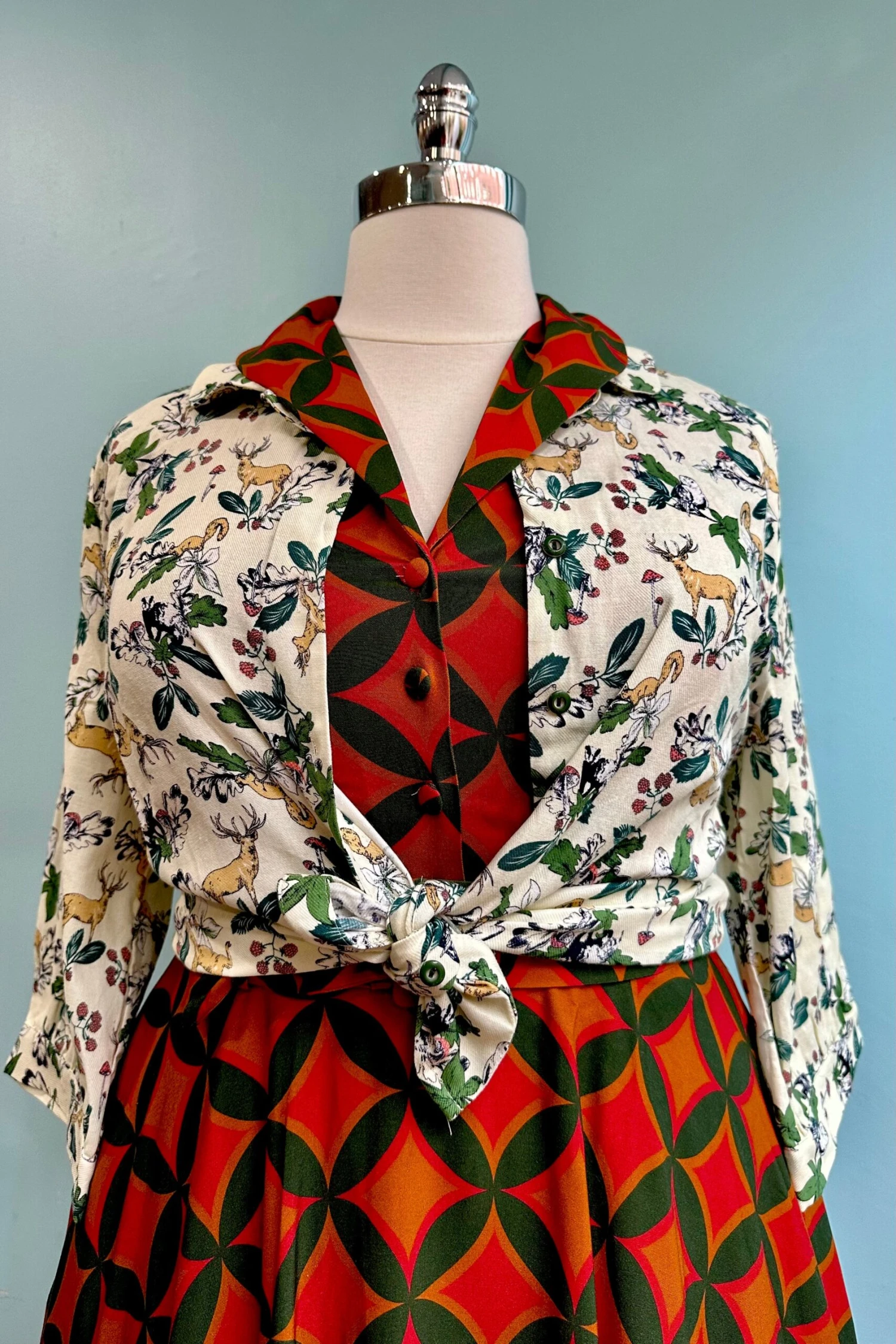 Rust Geometric Star Jani Dress by Miss Lulo Rust Geometric Star Jani Dress By Miss Lulo -MODERN MILLIE Shop 8E89B542 9FD4 479A 9596 AD45F820A646 scaled