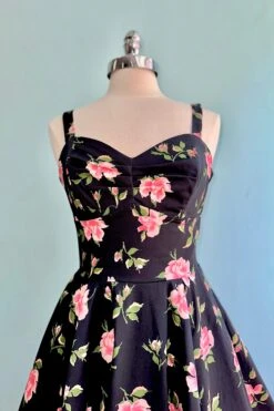 Sandi Beauty Queen Dress In Black & Pink Floral By Retrospec'd 5 Sandi Beauty Queen Dress In Black & Pink Floral By Retrospec'd -MODERN MILLIE Shop 8ED7C916 AE58 445F 92B7 90D7184D3AA3