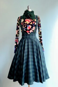 Green Plaid High Waisted Phoebe Skirt By Voodoo Vixen -MODERN MILLIE Shop 90F0DFD3 5727 4410 A76F A073A3B53B9E