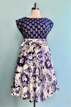 Chinoiserie Flowers Clara Skirt In Purple And Black By Miss Lulo -MODERN MILLIE Shop 9124A174 09E0 4BC0 9211 B6D11B3CFA97