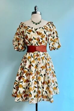 Maple Leaf Print Knee Length Dress -MODERN MILLIE Shop 93C73456 2197 40EA BFB5 7F5CDB71C2A2