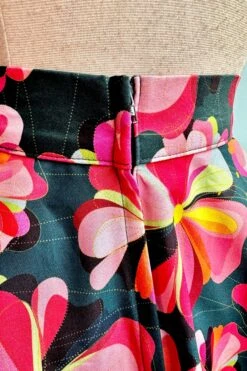 Colorful Pinwheel Circle Skirt By Heart Of Haute -MODERN MILLIE Shop 954CE2BD F953 4858 A01F CACD6B03CD8F