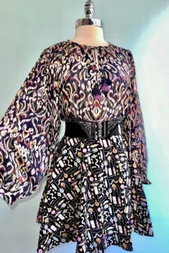 Navy Printed Balloon Sleeve Blouse By Molly Bracken 4 Navy Printed Balloon Sleeve Blouse By Molly Bracken -MODERN MILLIE Shop 95731F82 D658 468E AE1A FF5609889C70