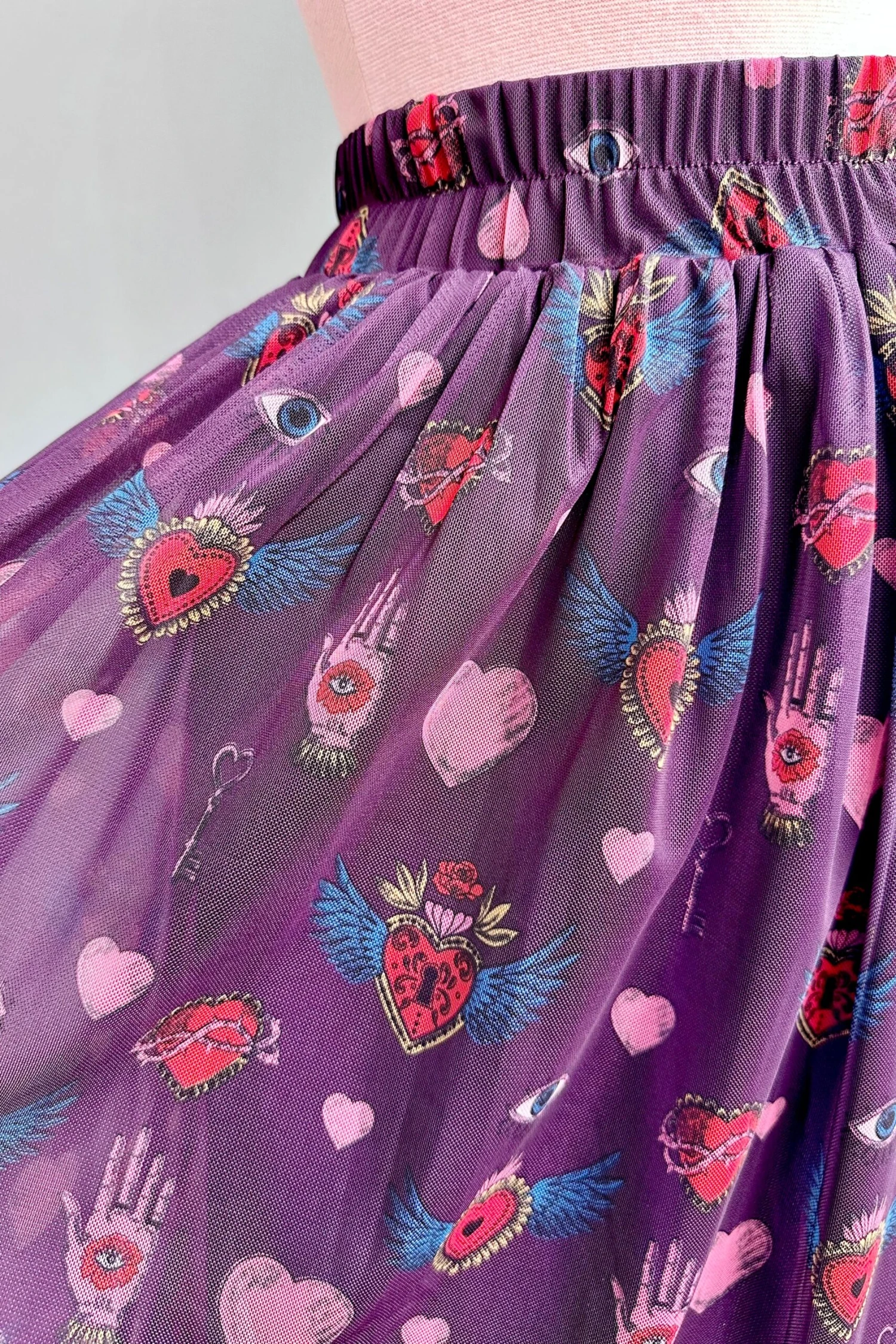 Alchemy Hearts Mesh Midi Skirt by Jawbreaker Alchemy Hearts Mesh Midi Skirt By Jawbreaker -MODERN MILLIE Shop 95A51E66 F093 43EE 92A2 792AEDD13B69 scaled